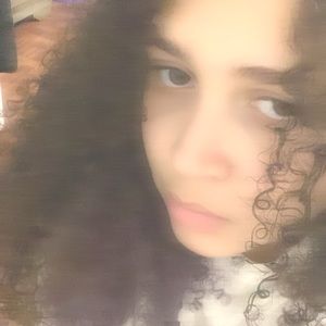 Meet your Posher, Yuliana